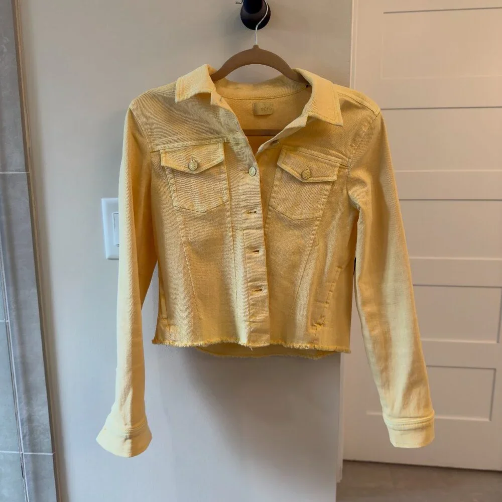 Ecru yellow denim jacket frayed hem Size S - Picture 1 of 2